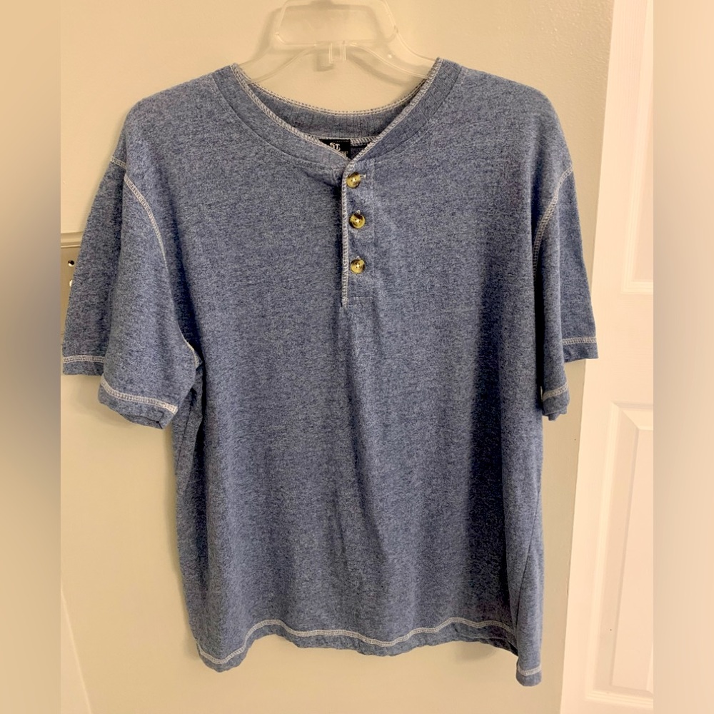 OT Revolution New NWOT Blue Henley Short Sleeve Shirt Men’s XL